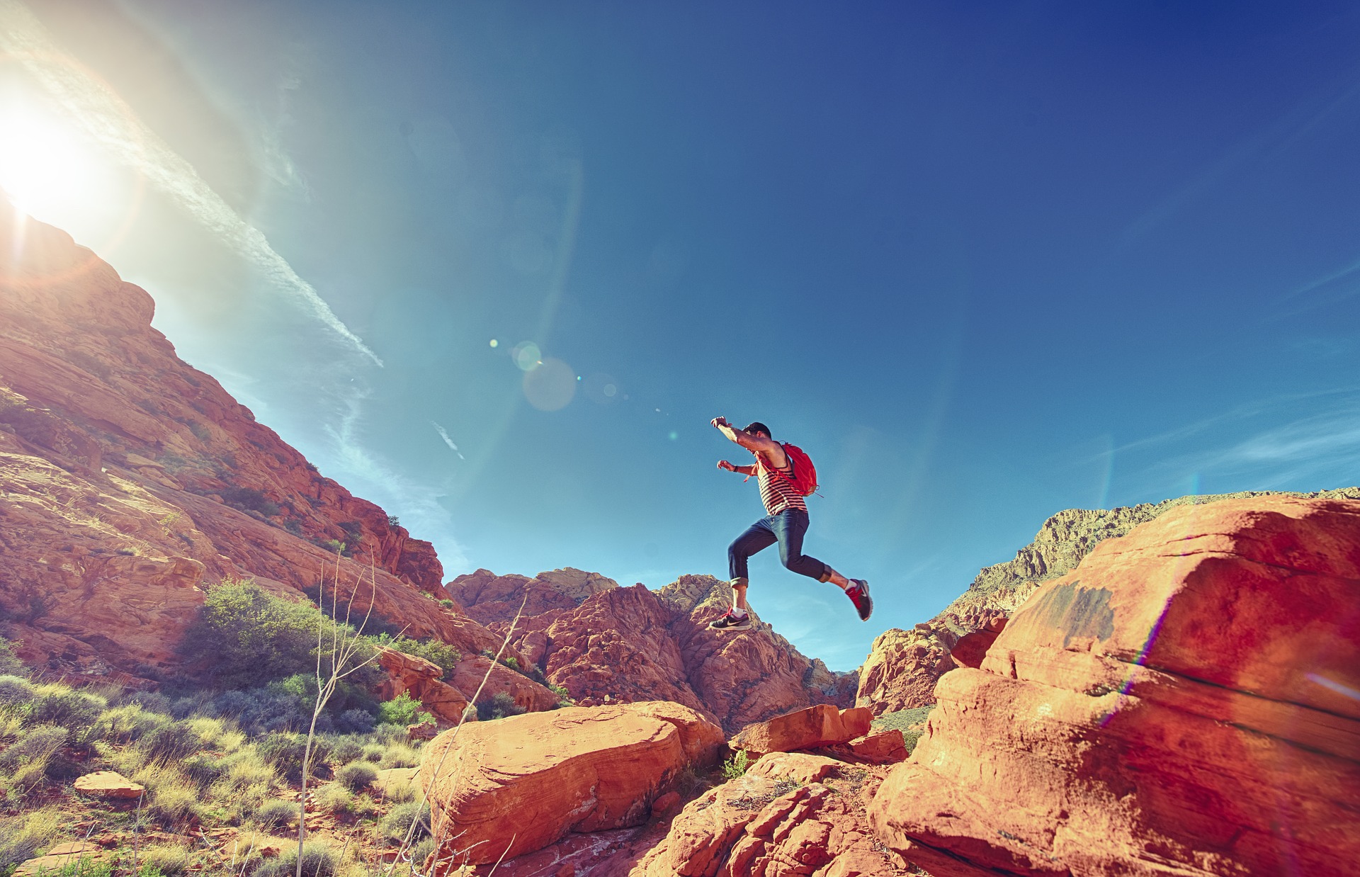 Grâce à l’hypnose à Andernos, retrouver équilibre et énergie : une image dynamique illustrant les effets positifs sur la santé.